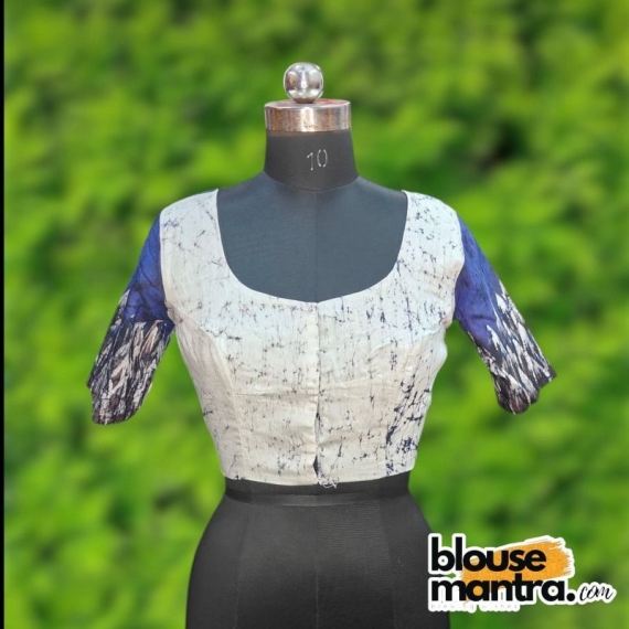 Violet Batic | Eagle Hand Paint Glass Sleeve