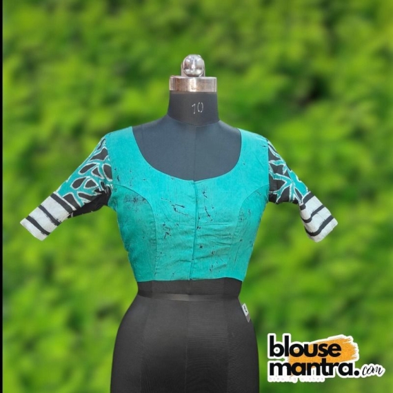 Green Batic | Cheetah Hand Paint Glass Sleeve