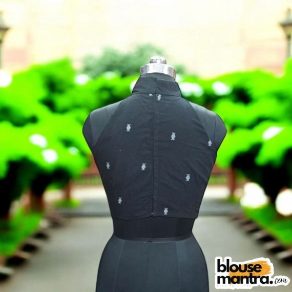 Black Jamdani | Halterneck Sleeveless