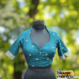  Green Mangal Giri | Airhostress Neck Glass Sleeve