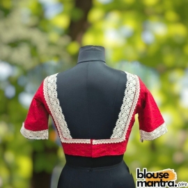 Red Hakoba | Square neck | lace attached Glass Sleeve