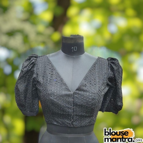 Black Hakoba | Front V Neck Puff Sleeve