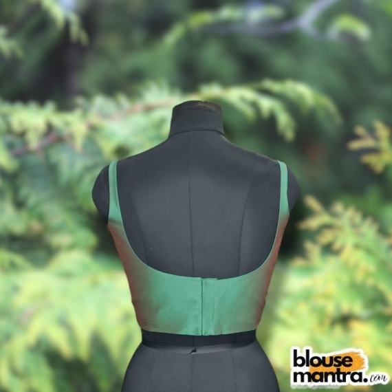 Green Dual Samu Silk | Round Neck Sleeveless