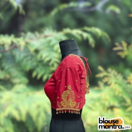 Dark Red Peacock Ari | Round neck | Latkan Glass Sleeve
