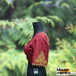 Maroon Kolka With Barfi Ari | Round neck | Latkan Glass Sleeve