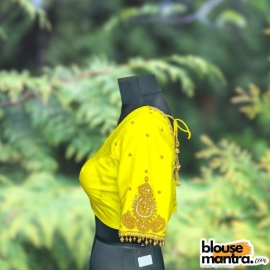  Yellow Kolka With Barfi Ari | Round neck | Latkan Glass Sleeve