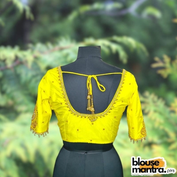  Yellow Kolka With Barfi Ari | Round neck | Latkan Glass Sleeve
