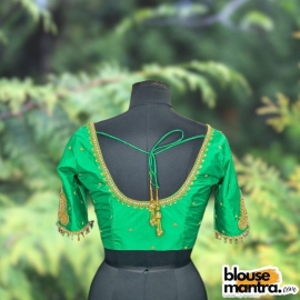 Dark Green Kolka With Barfi Ari | Round neck | Latkan Glass Sleeve