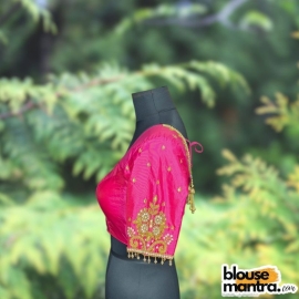 Pink Circle Flower Ari | Round neck | Latkan Glass Sleeve