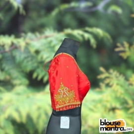 Red Kolka with white Stone | Round neck | Latkan Glass Sleeve