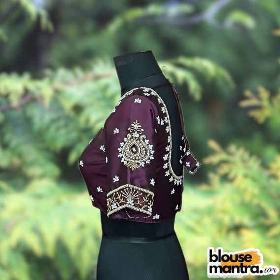 Wine Samu | White Moti Ari embroidery Glass Sleeve