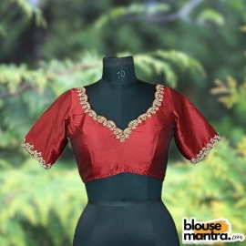 Maroon Samu | Golden Kolka Ari Embroidary Glass Sleeve