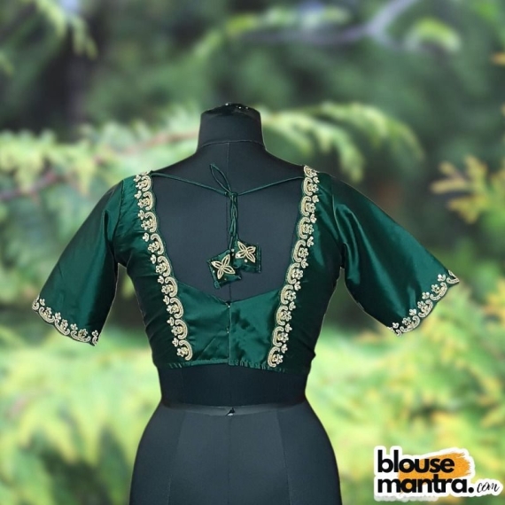 Bottle Green Samu | Golden Kolka Ari Embroidary Glass Sleeve