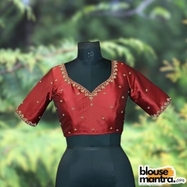 Maroon Samu | Golden Flower Ari Embroidery Glass Sleeve