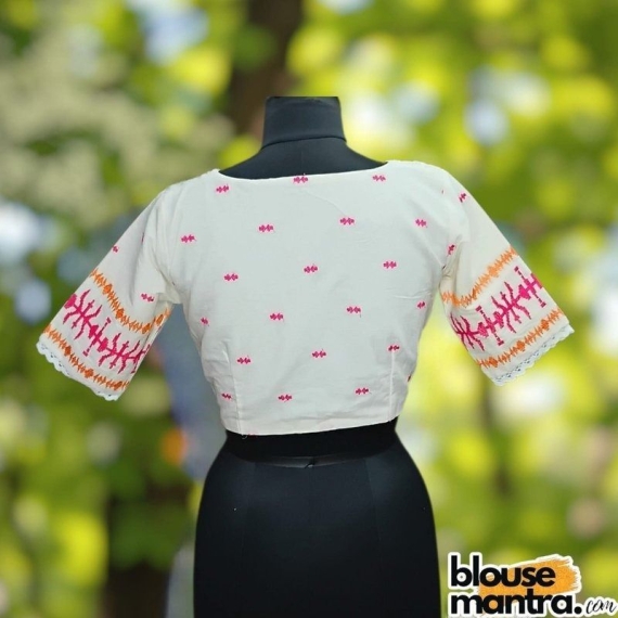 White Embroidery Jamdani | Square Neck | Lace Attached Glass Sleeve