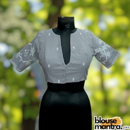 Grey Jamdani |Front Small V Cut | Back Boat Neck Glass Sleeve