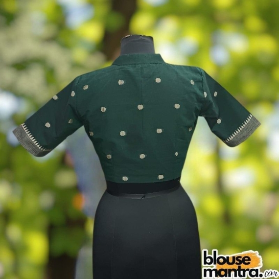  Green Mangal Giri | Airhostress Neck Glass Sleeve