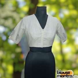 Off white Khadi Jamdani | Black Weaving |Front V Neck | Back Boat Neck Glass Sleeve