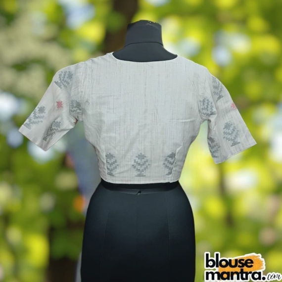 Off white Khadi Jamdani | Black & Red Weaving |Front Small V Cut | Back Boat Neck Glass Sleeve