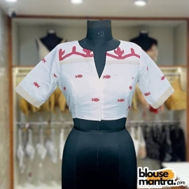 White Jamdani | Off white small Lace on Front & Sleeve | Thick designer lace on back Glass Sleeve