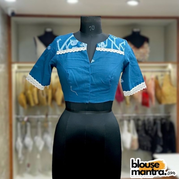 Firoza Blue Jamdani | Off white small Lace on Front & Sleeve | Thick designer lace on back Glass Sleeve