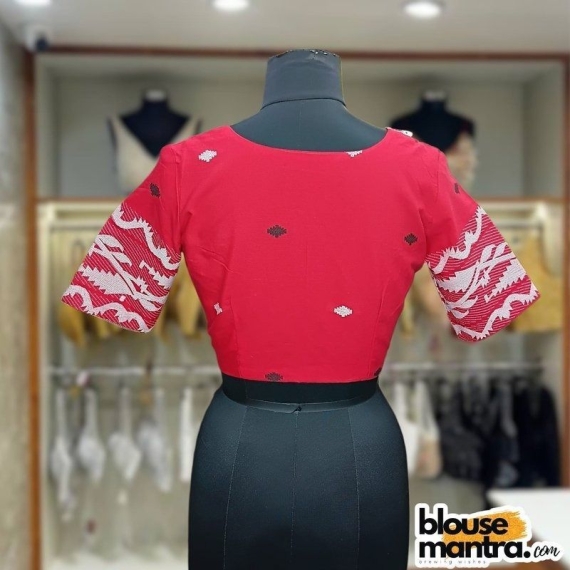  Red Jamdani | Coller With lace Glass Sleeve