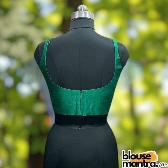 Green Raw Silk | Round Neck Sleeveless