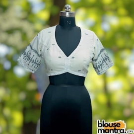 Off White Jamdani | Front Dome Neck | Back Oval Cut Glass Sleeve