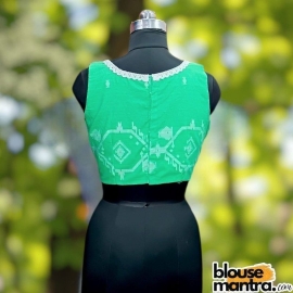 Parrot Green Jamdani | Front V Neck | Lace Attached