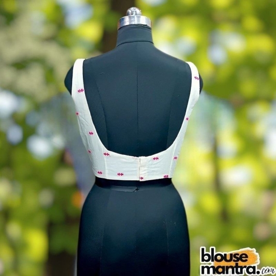  White Embroidery Jamdani |Round Neck Sleeveless