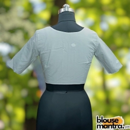 Grey Jamdani | Front V Cut | Back Boat Neck | Paar On chest Glass Sleeve