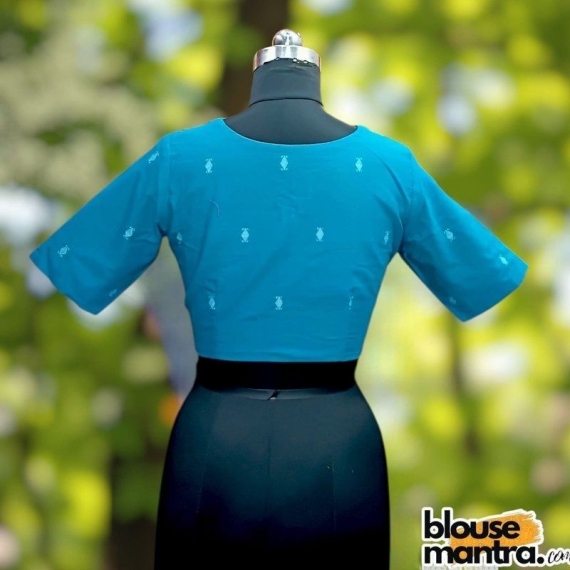 Sea Green Jamdani | Front V Cut | Back Boat Neck | Paar On chest Glass Sleeve