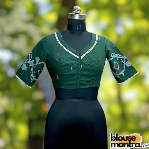 Bottle Green Jamdani | Front V neck | Back Boat Neck | Round Lace Attached Glass Sleeve