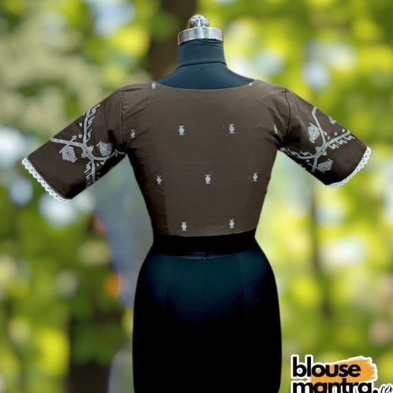  Coffee Jamdani | Loose Coller | Lace Attached Glass Sleeve